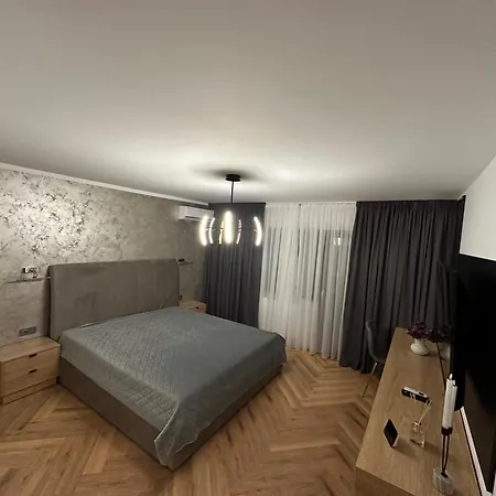Traian Deluxe Apartment Drobeta Turnu Severin Exterior photo