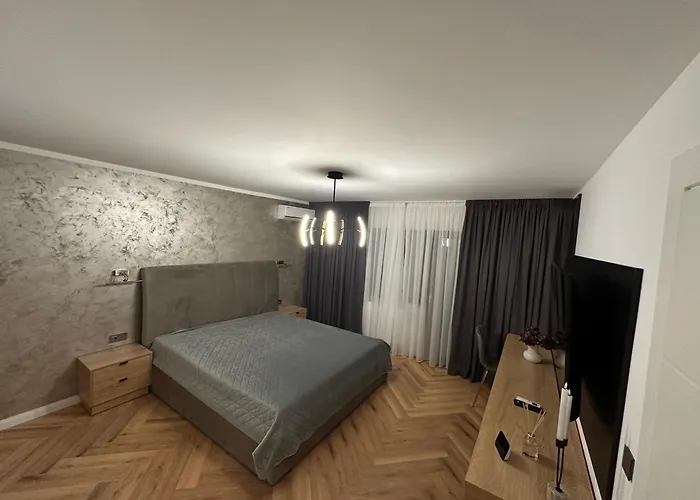 Traian Deluxe